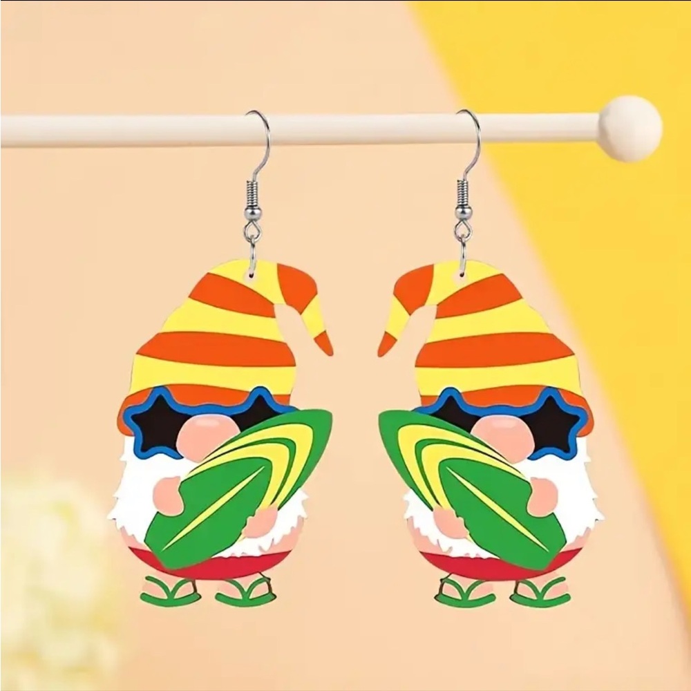 GNOME HOLDING SURF BOARD EARRINGS, NWT